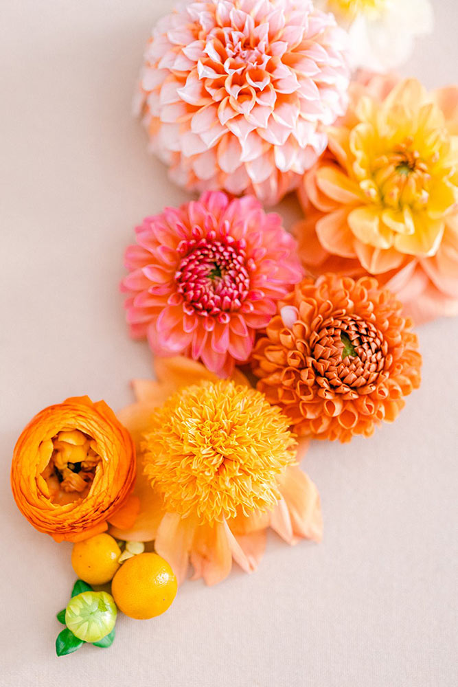 vibrant wedding flowers