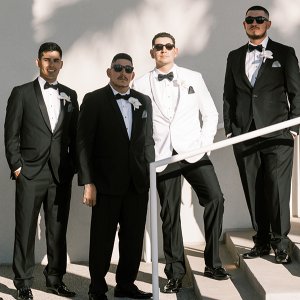 groom and groomsmen tuxedos