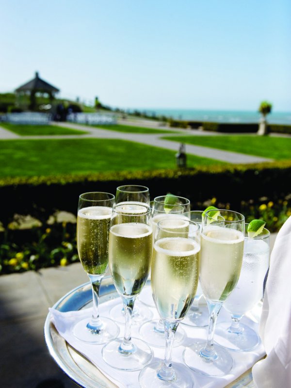 Putting on the Ritz: Jessica & Amir in Half Moon Bay, CA