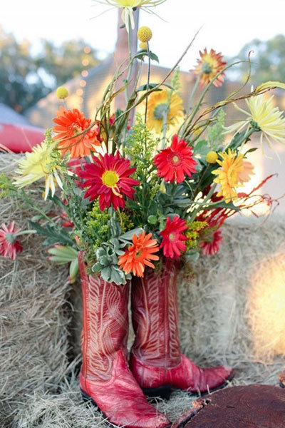 gerbera daisies wedding centerpiece