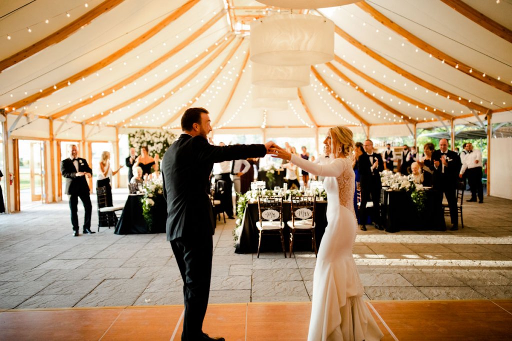 bride and groom first dance