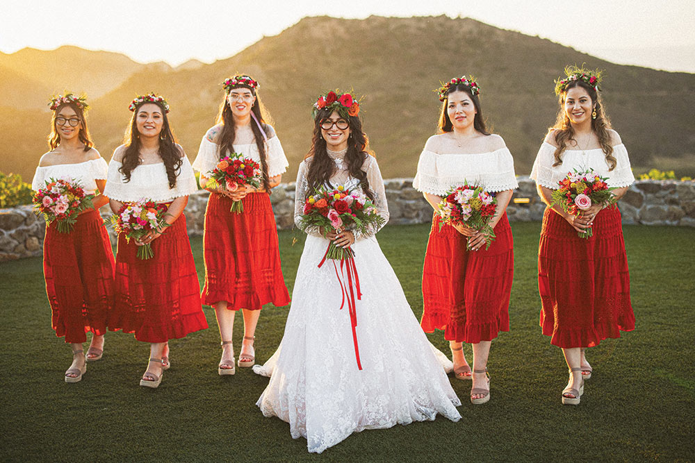 wedding party bride and bridesmaids